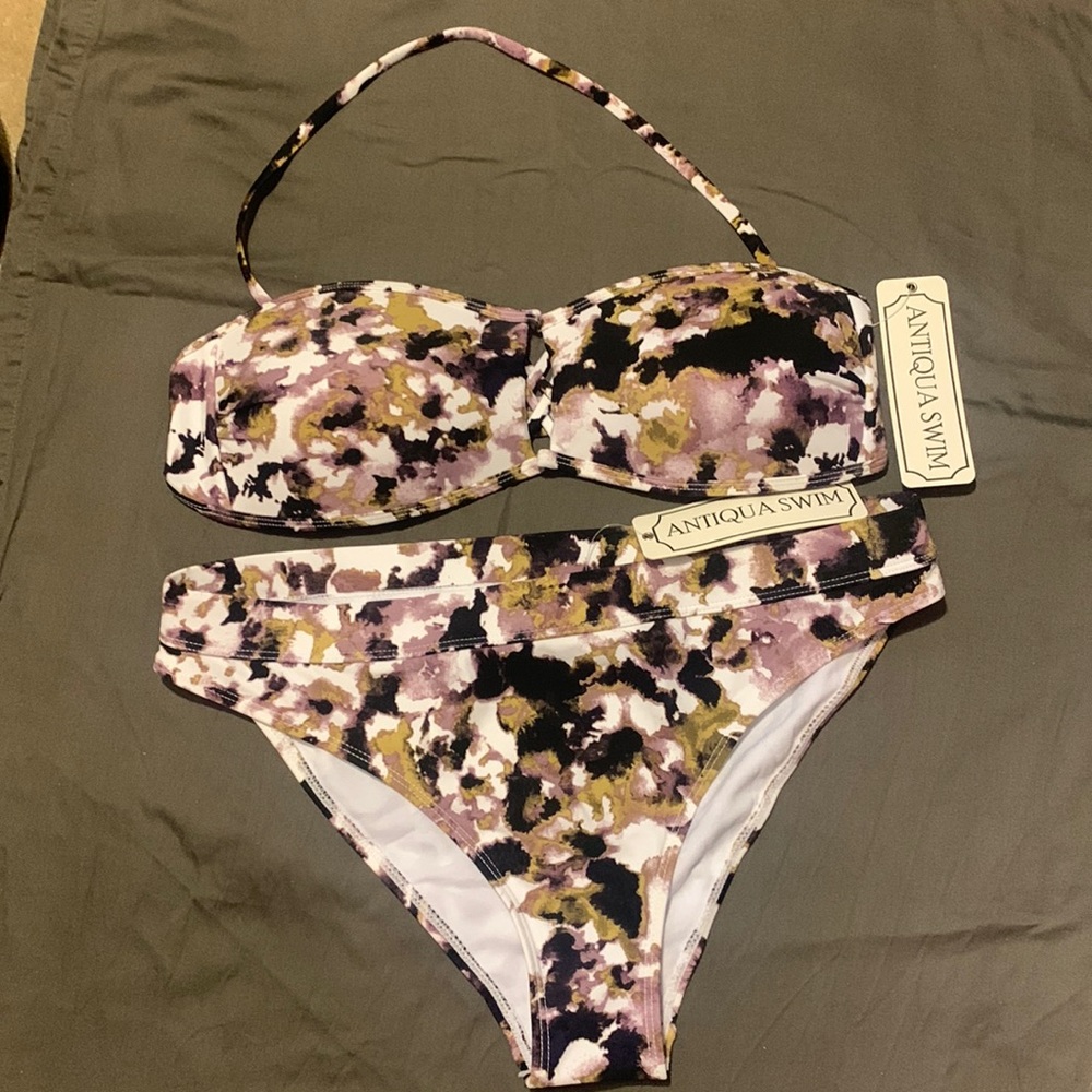 NWT- Tie Die- Strapless Bikini - Size XL 12